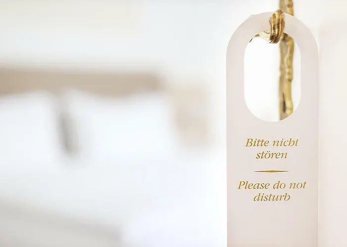 布瑞纳酒店 3* 科布倫茨